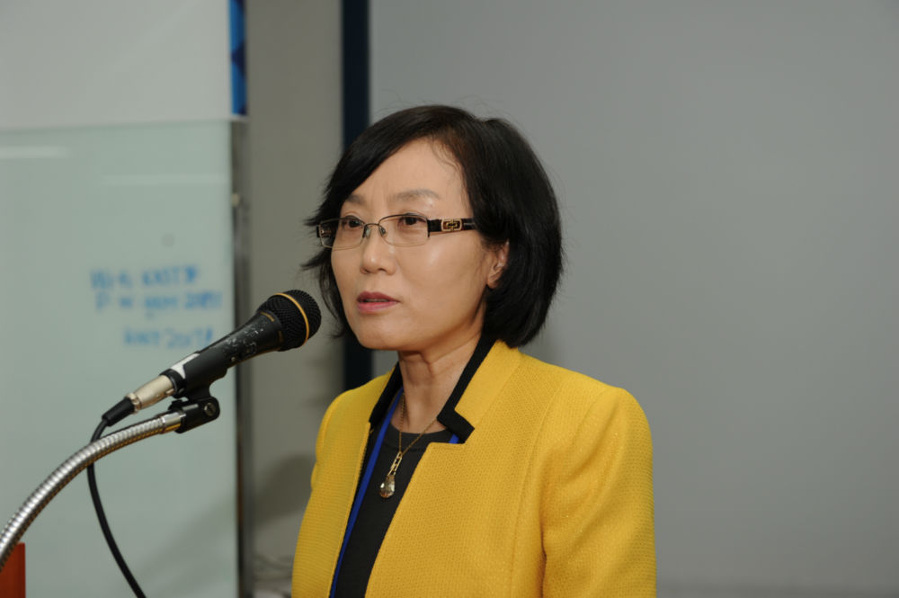 제30회 한림국제심포지엄_서은숙 KSEA 차기회장_개회사.JPG