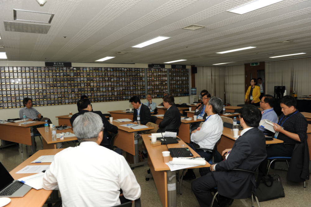 제30회 한림국제심포지엄_토론전경.JPG