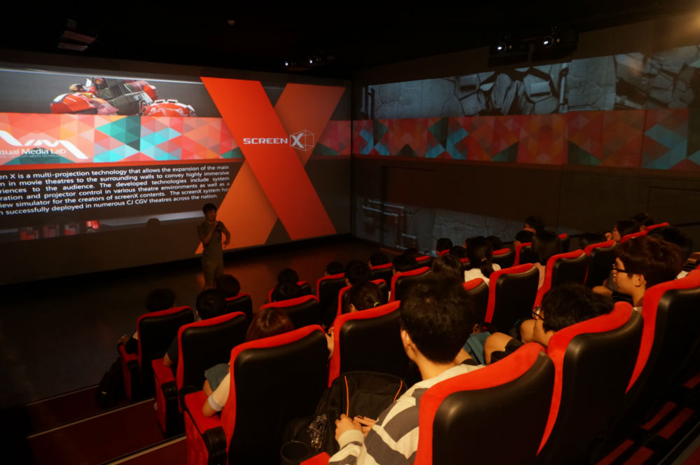 사진4_노준용 교수(KAIST)의 스크린X 방문.JPG