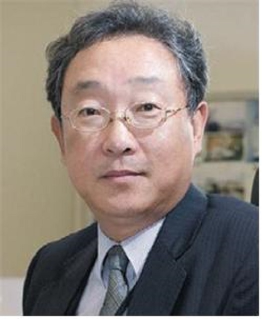 권익찬.jpg