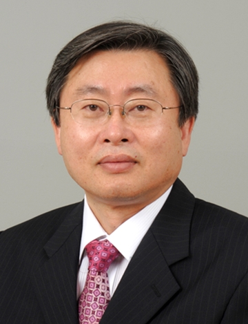 윤보현.jpg