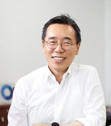 훈장_황성우.jpg